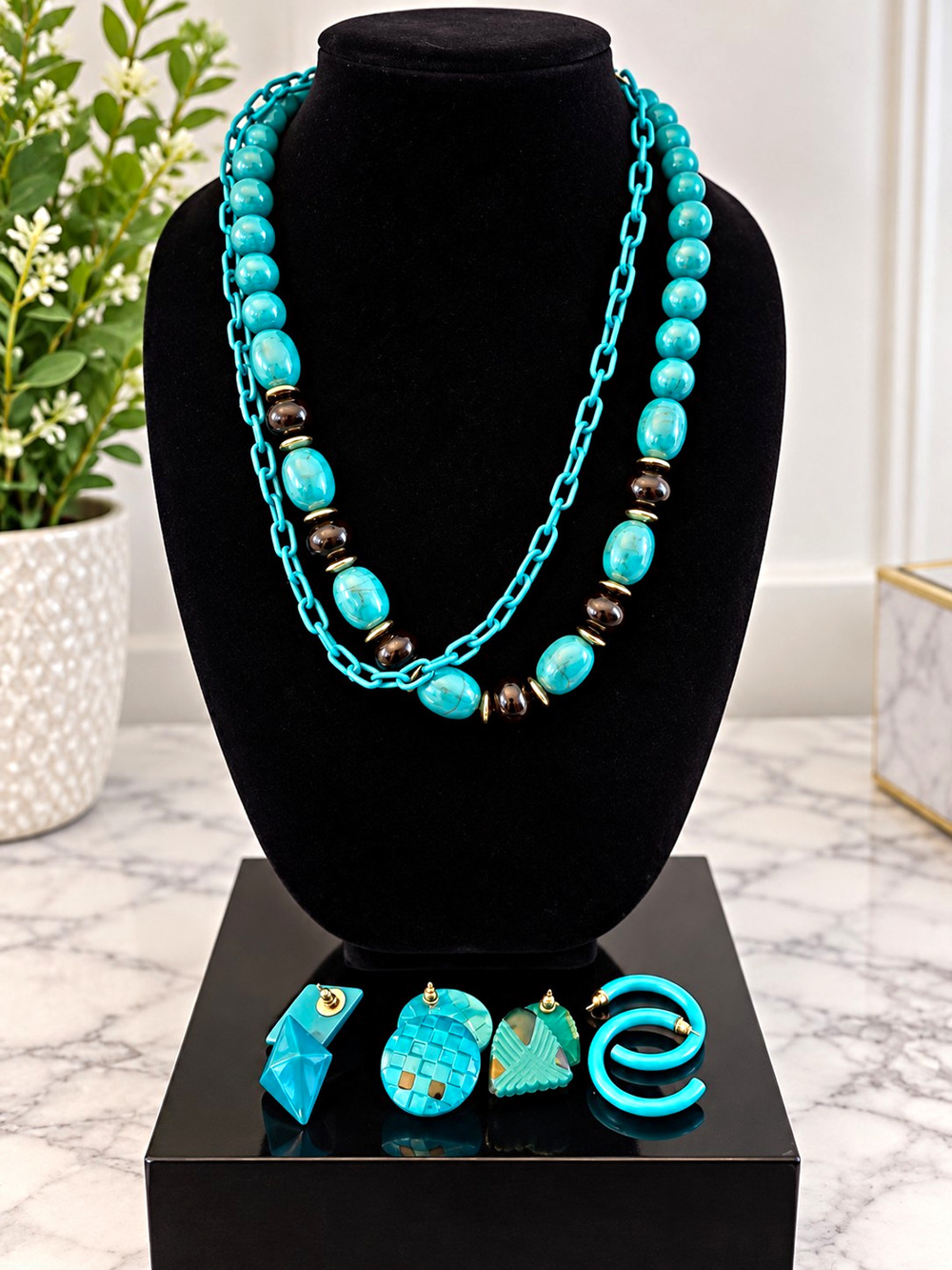 Vintage Mod Turquoise Plastic Link Bead Necklace & 4 Pair Geometric Earrings Lot